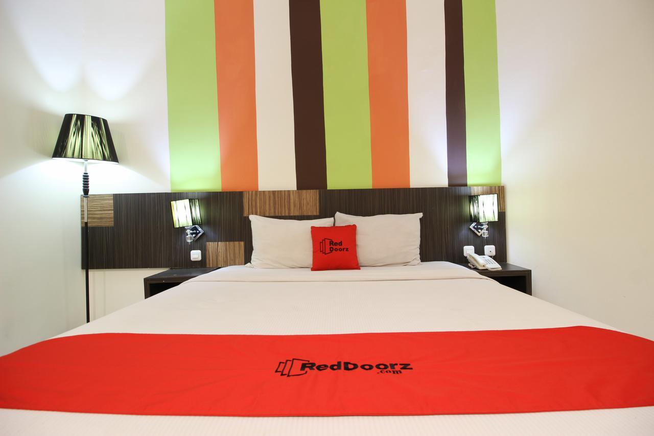 Reddoorz Plus Near Keraton Yogyakarta 2 ภายนอก รูปภาพ